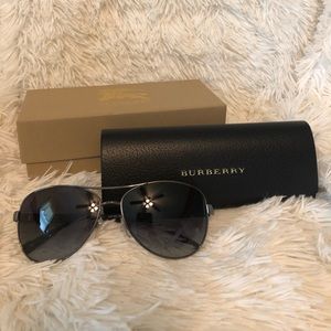 Authentic Burberry woman’s aviator sunglasses